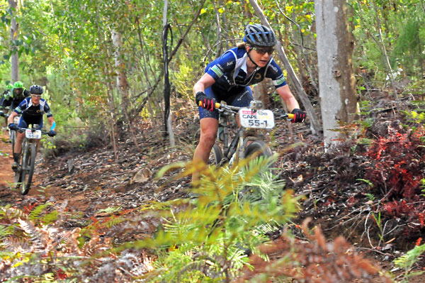 Team Ascendis Health's Jennie Sternerhag (front) and Robyn de Groot descend singletrack towards waterpoint 2 during stage 6 of the 2015 ABSA Cape Epic. Photo: Dino Lloyd/TreadMTB.co.za