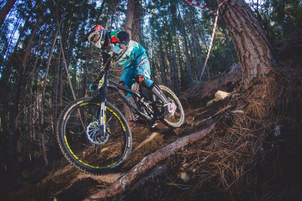 Solid Reverse Factory Racing’s Stefan Garlicki (Sponsored by Investec) took the Elite Men and overall win, at the third round of the 2016 SA National Downhill Cup series, which took place at Cascade Manor in Paarl on Sunday 1 May.  Photo: Ewald Sadie