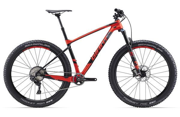 The XtC Advanced + pairs a lightweight composite frame featuring Boost technology hub spacing with Giant 27.5+ wheels to produce smooth control on the most adventurous terrain. Availability varies by country.