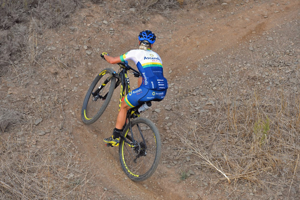 Robyn de Groot expertly taking on Meerndal's singletrack earlier this year at the Ashburton NatMTB Series Photo: www.zcmc.co.za